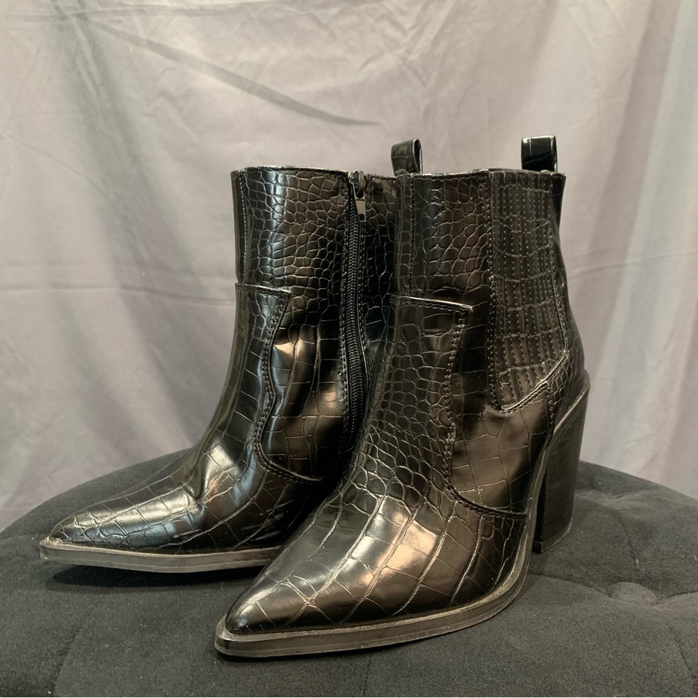 ASOS Design Elliot, Black Faux Leather Western Style Booties, Wide-Fit
